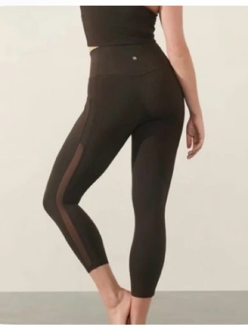 Athleta Salutation Stash Mesh 7/8 Tight Small Truffle Brown New without tags